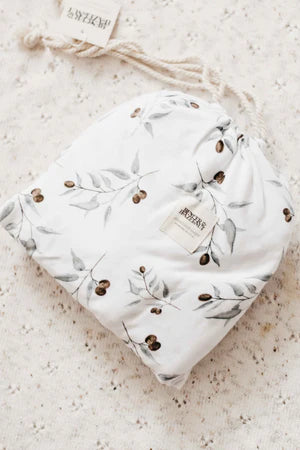 Ray Fitted Cot Sheet- Bencer & Hazelnut