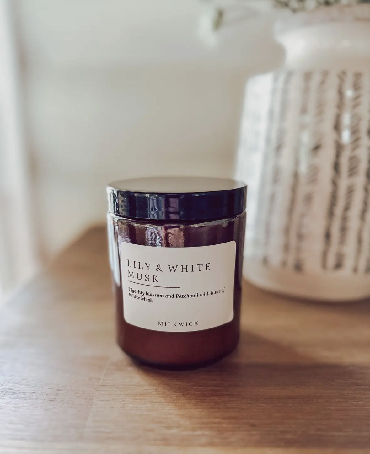 Lily & White Musk Scented Candle (Amber Jar)-MILKWICK