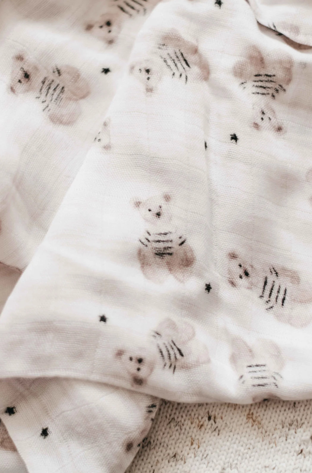 Peshal Bamboo Muslin Swaddle-Bencer & Hazelnut