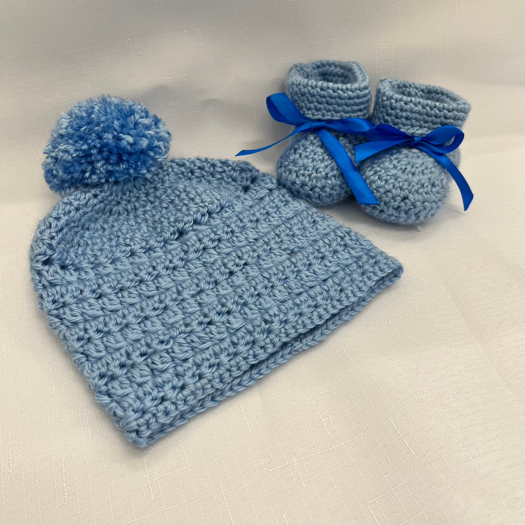 Beanie and Bootie Set Blue -Everly Lane