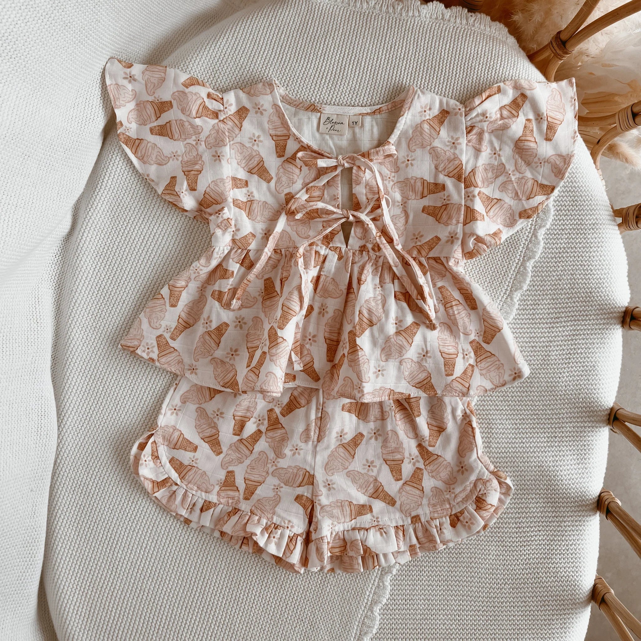 Strawberry Sundae 2 Piece Set-Blossom and Pear