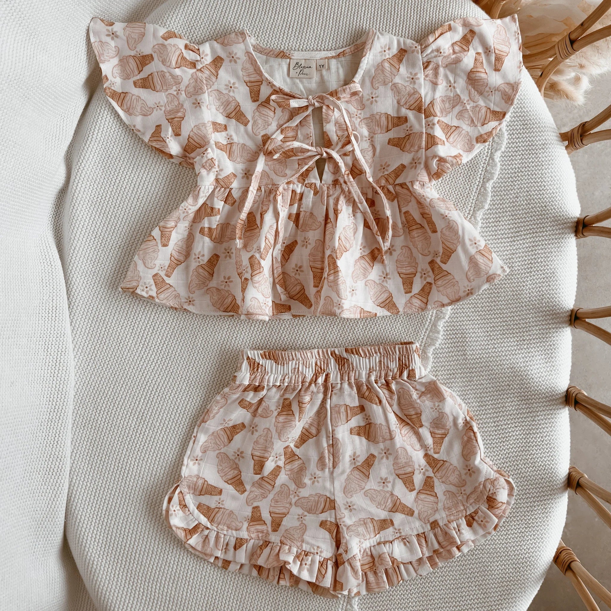 Strawberry Sundae 2 Piece Set-Blossom and Pear